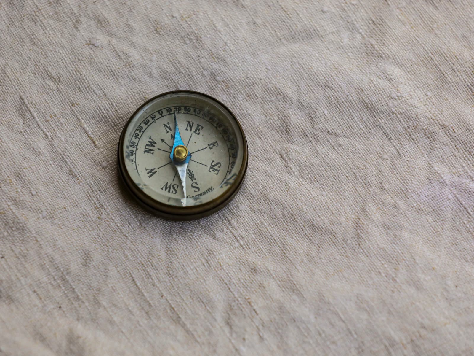 Kompasskalibrierung und magnetische Störungen